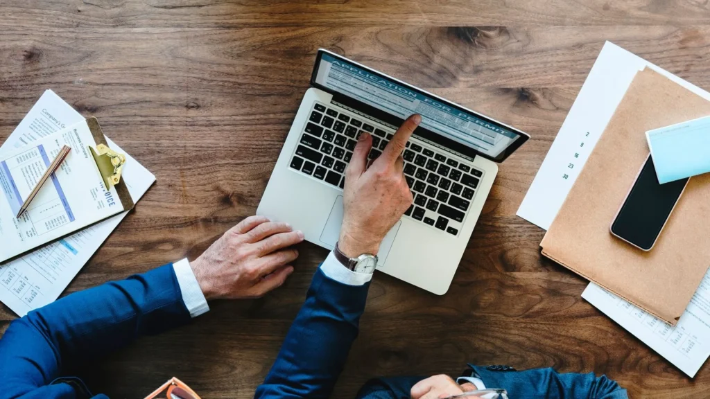 How Cash Flow Management Prevents Common Business Failures in Early Stages